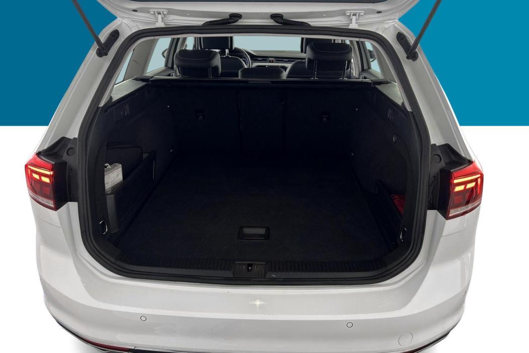 VOLKSWAGEN Passat 2020