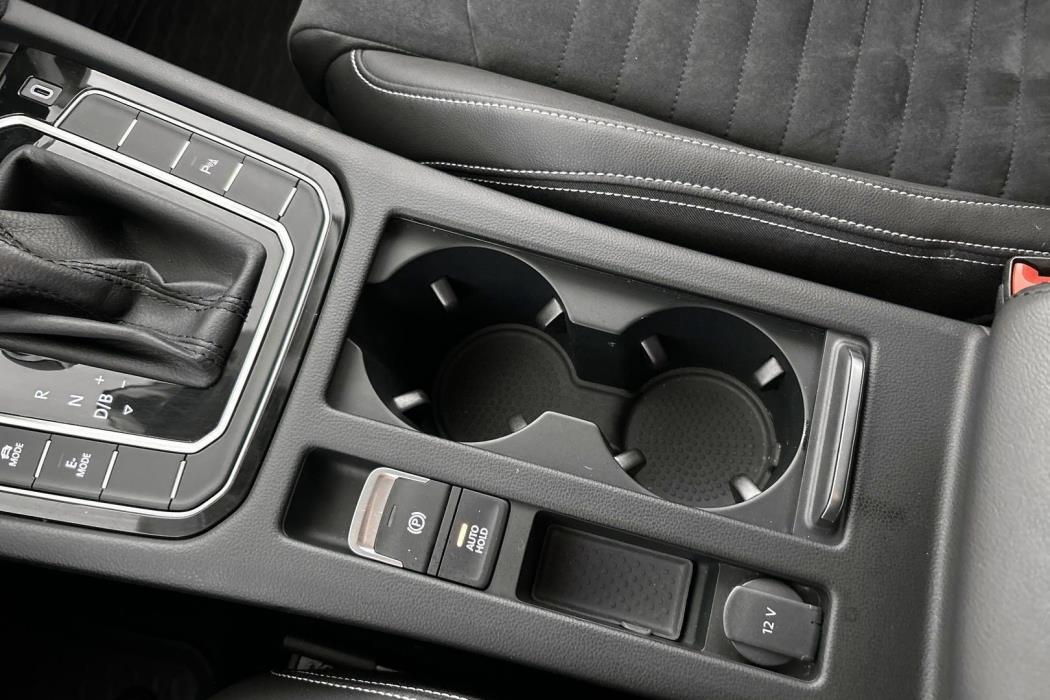 VOLKSWAGEN Passat 2020