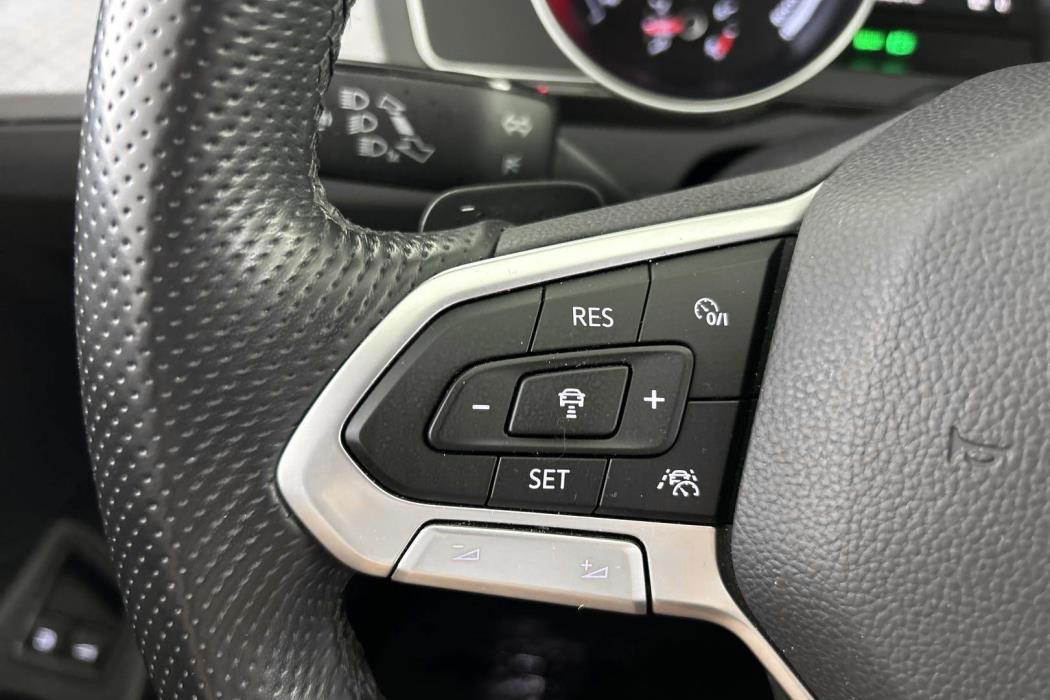 VOLKSWAGEN Passat 2020