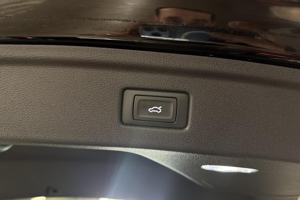 AUDI A5 2023
