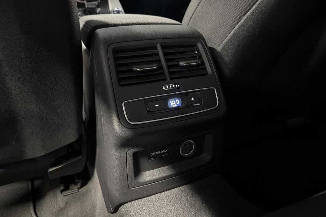 AUDI A5 2023