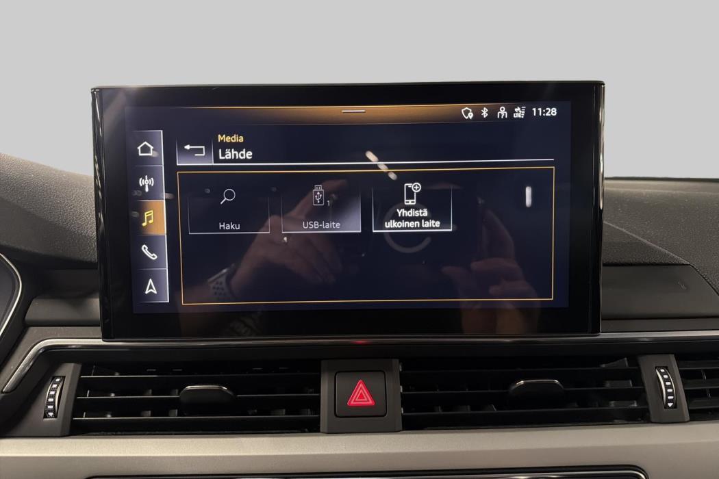 AUDI A5 2023