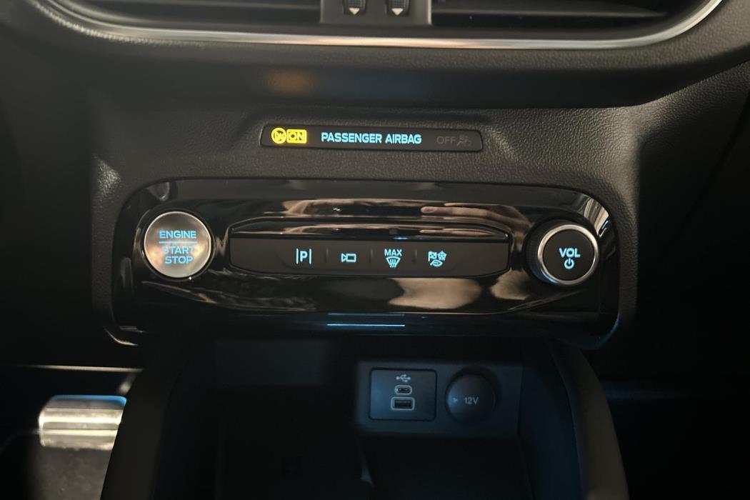 FORD Kuga 2026