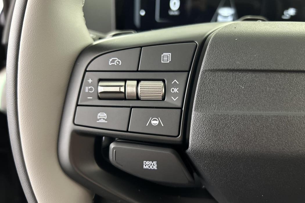 KIA EV4 2025