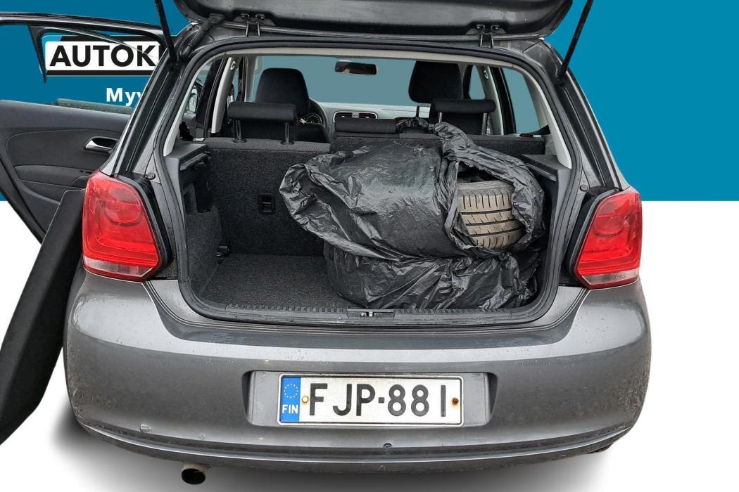 VOLKSWAGEN Polo 2010