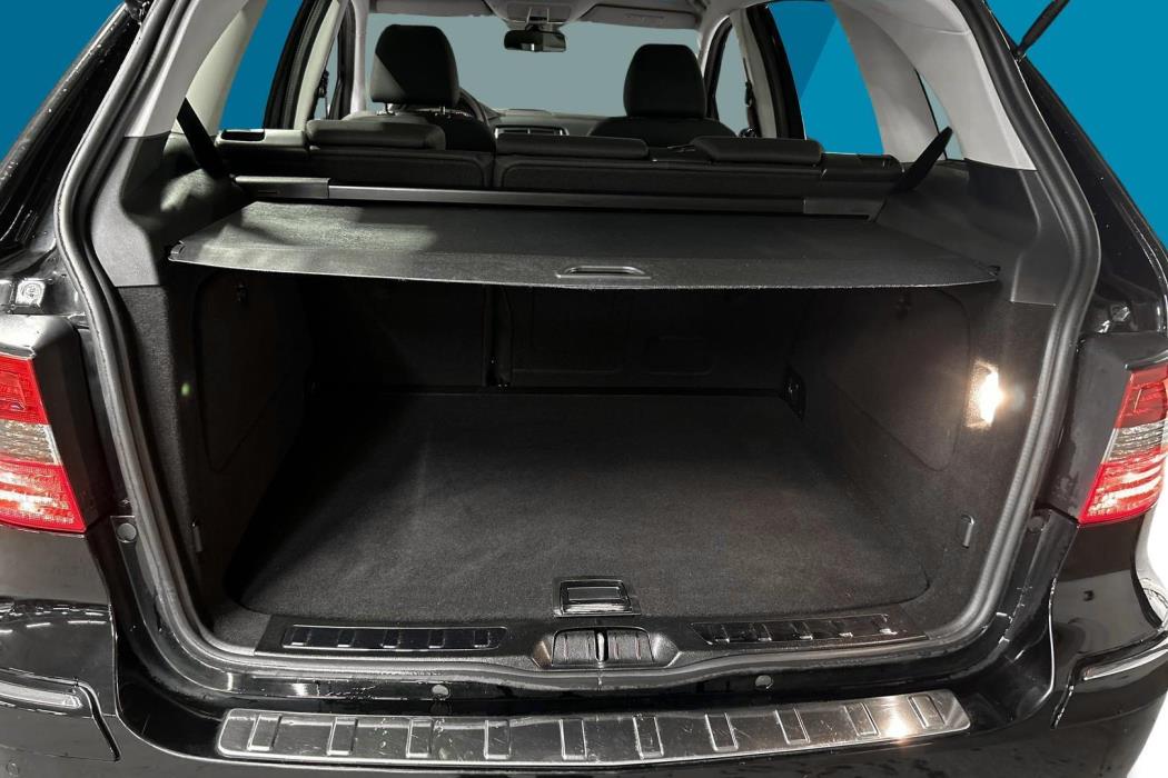 MERCEDES-BENZ B 2010