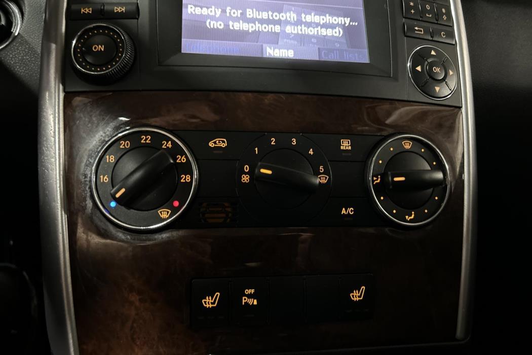 MERCEDES-BENZ B 2010