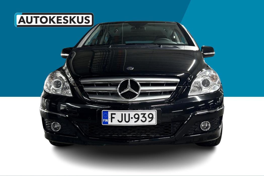 MERCEDES-BENZ B 2010