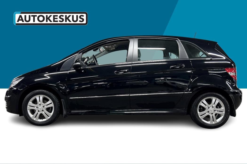 MERCEDES-BENZ B 2010