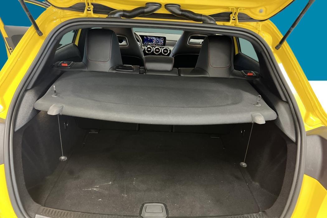 MERCEDES-BENZ A 35 AMG 2019