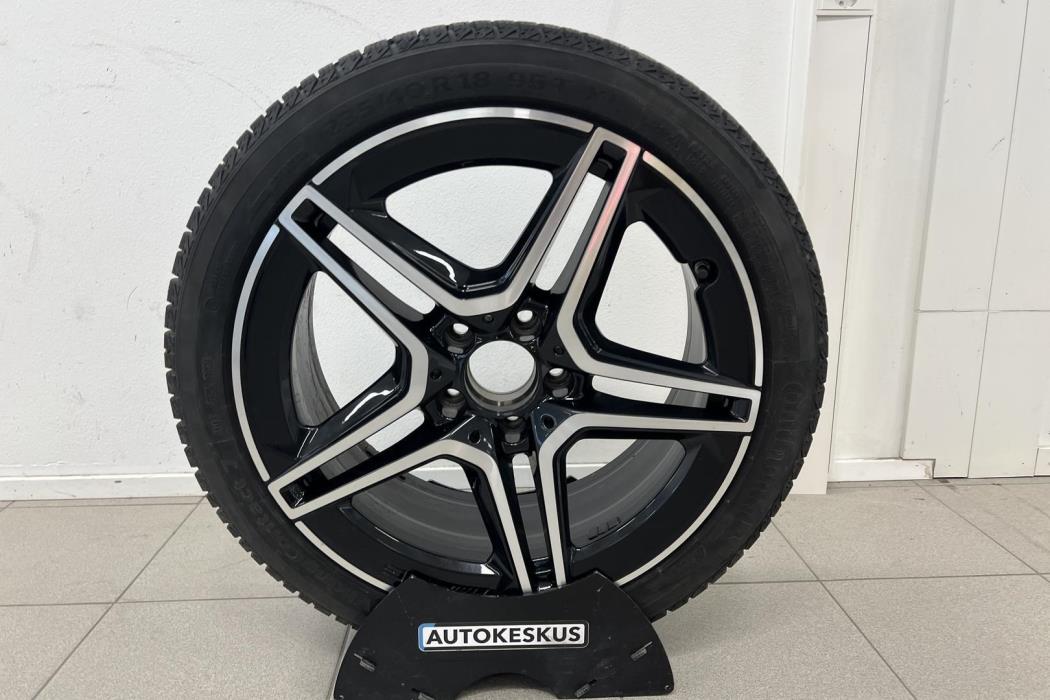 MERCEDES-BENZ A 35 AMG 2019