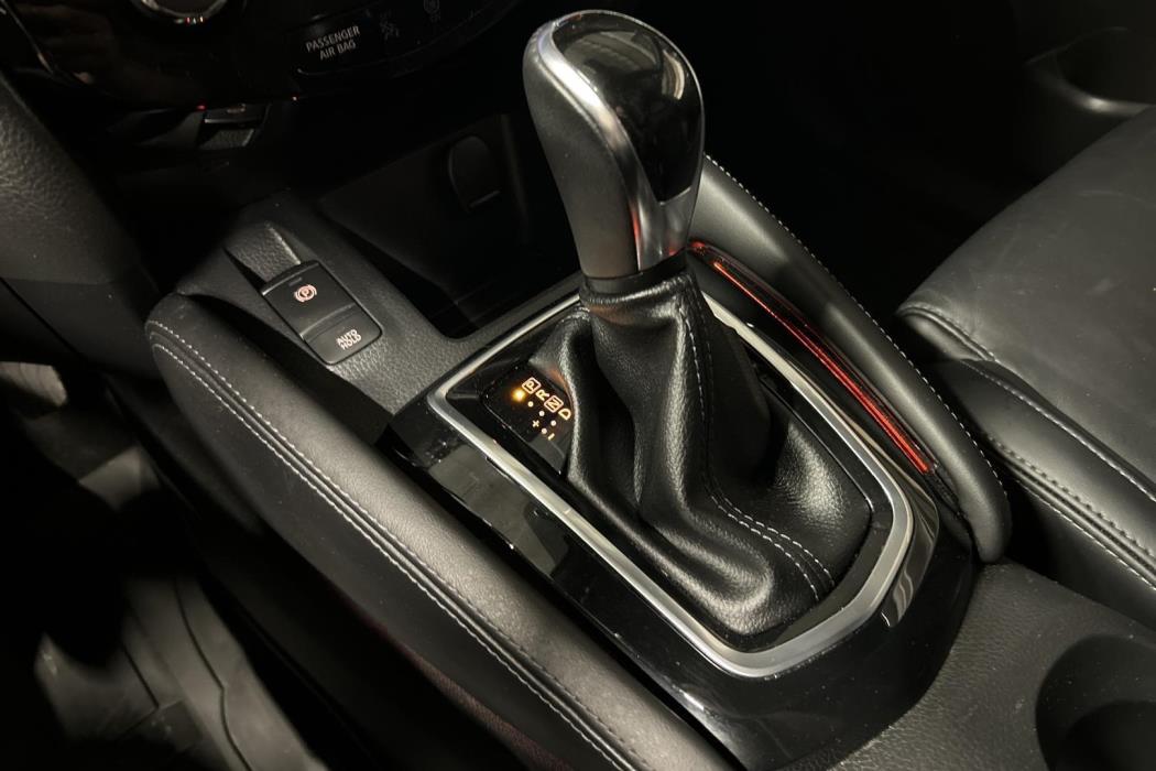 NISSAN Qashqai 2020