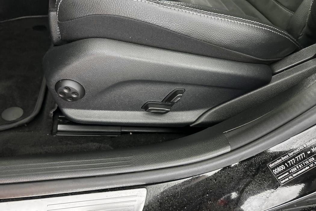 MERCEDES-BENZ C 2020