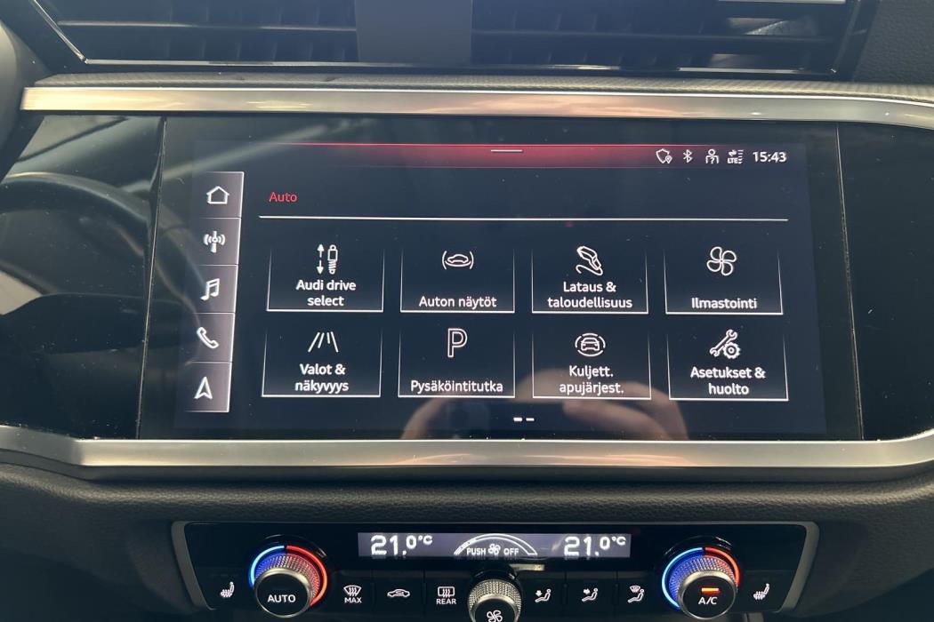 AUDI Q3 2021