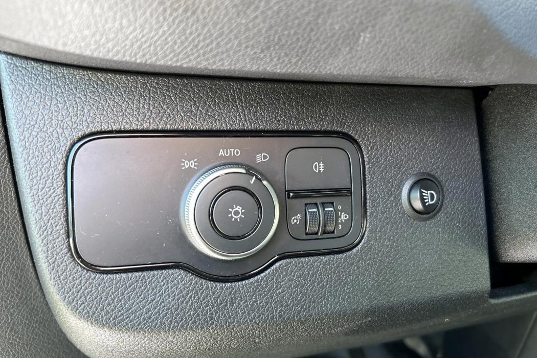 MERCEDES-BENZ Sprinter 2019