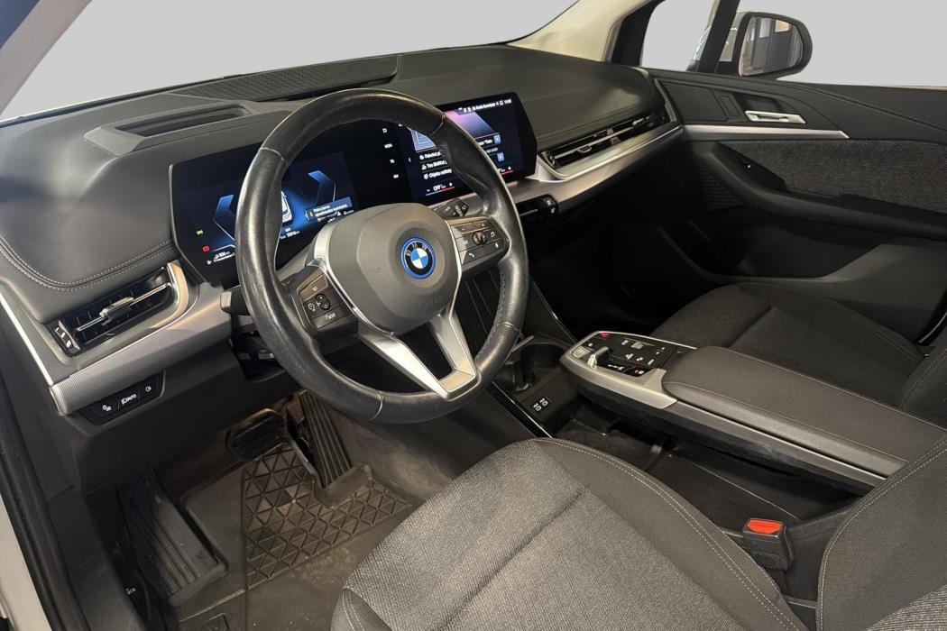 BMW 2-sarja 2023