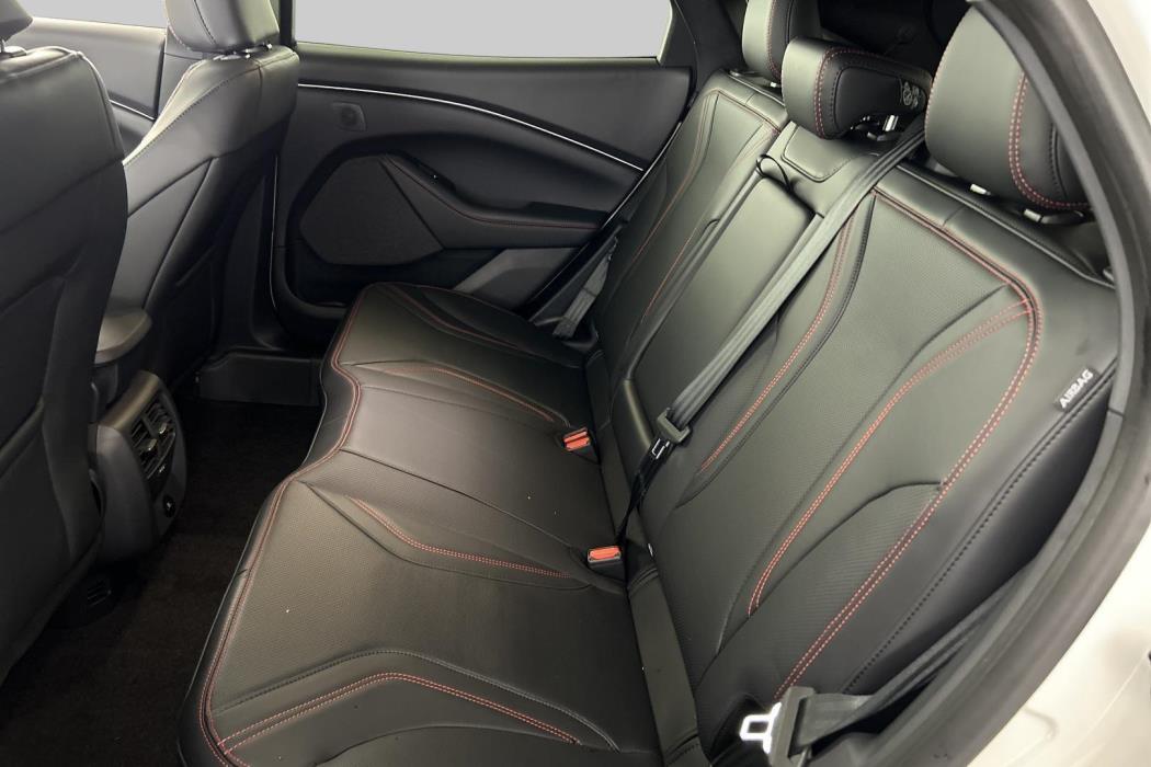 FORD Mustang Mach-E 2025