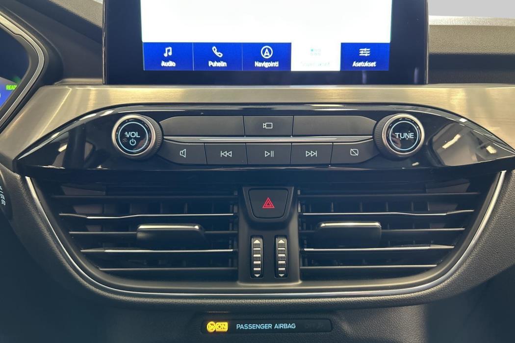 FORD Kuga 2023