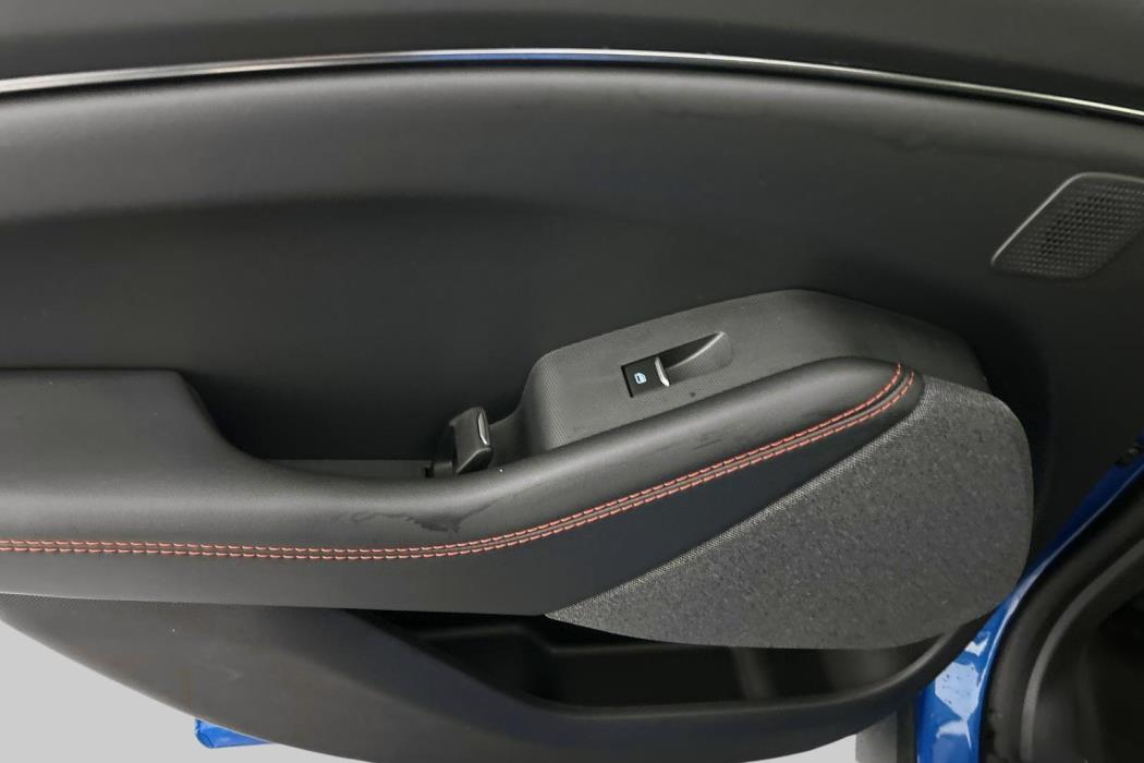 FORD Mustang Mach-E 2025