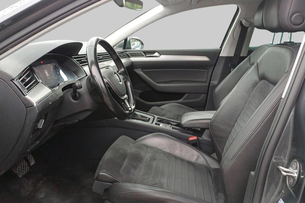 VOLKSWAGEN Passat 2015