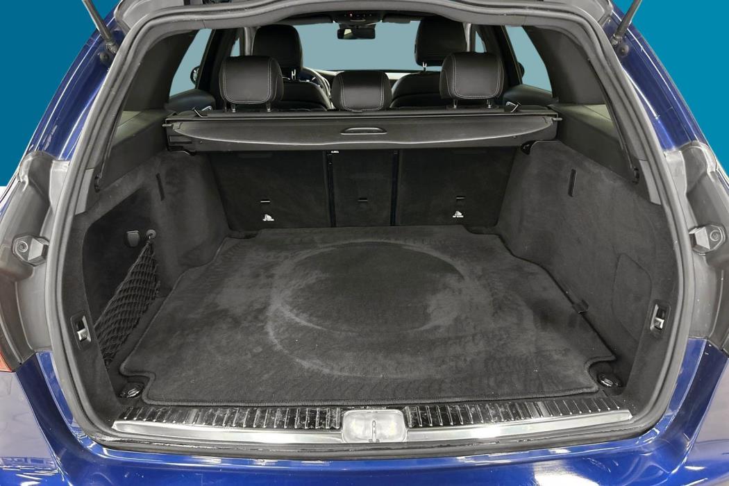 MERCEDES-BENZ C 2019