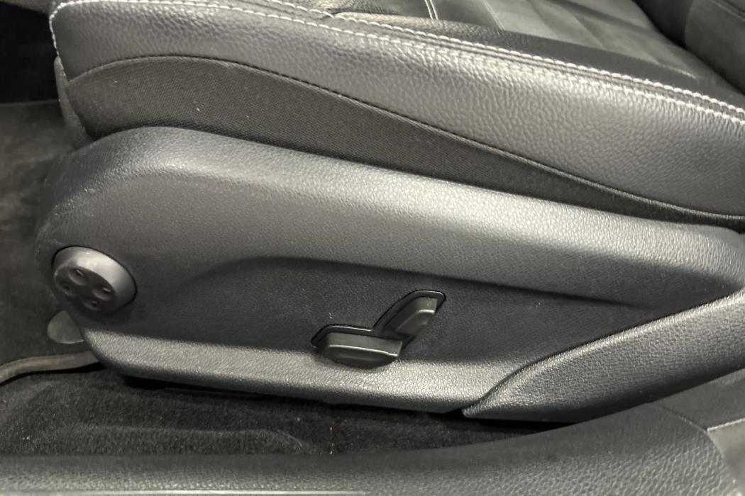 MERCEDES-BENZ C 2019