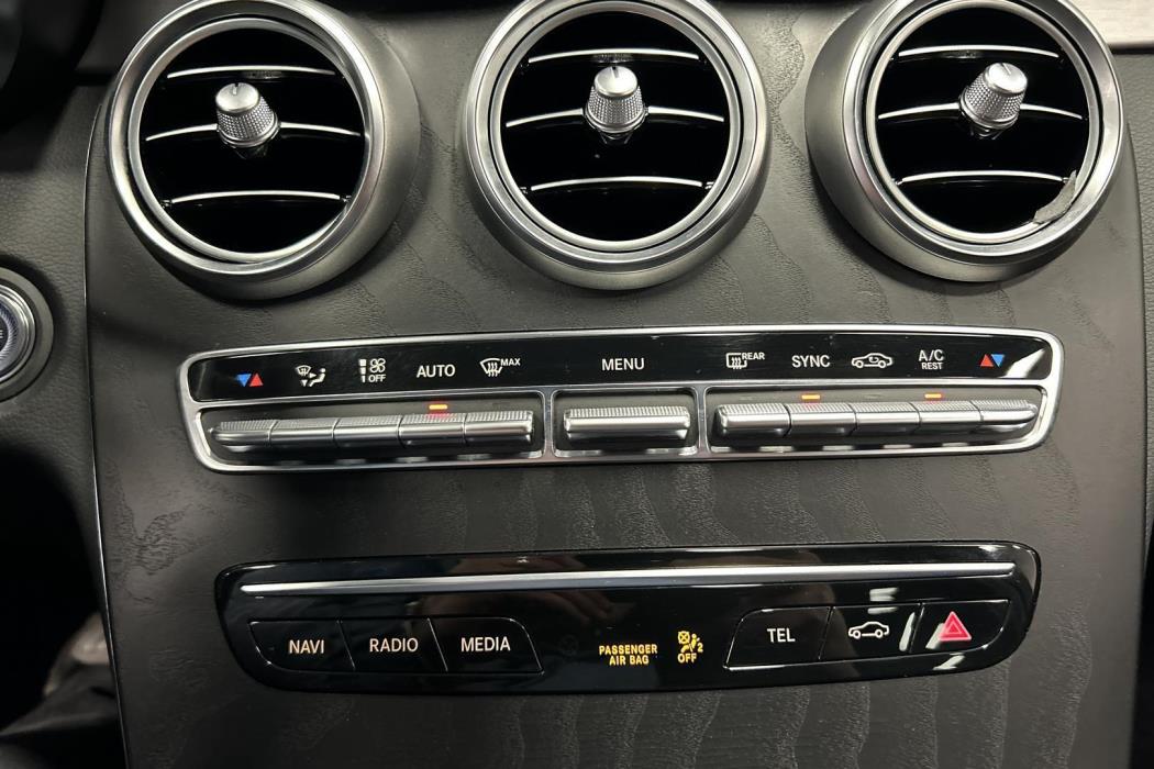 MERCEDES-BENZ C 2019