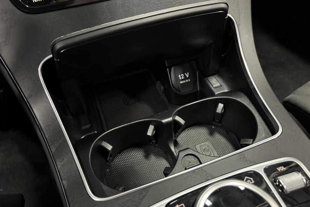 MERCEDES-BENZ C 2019