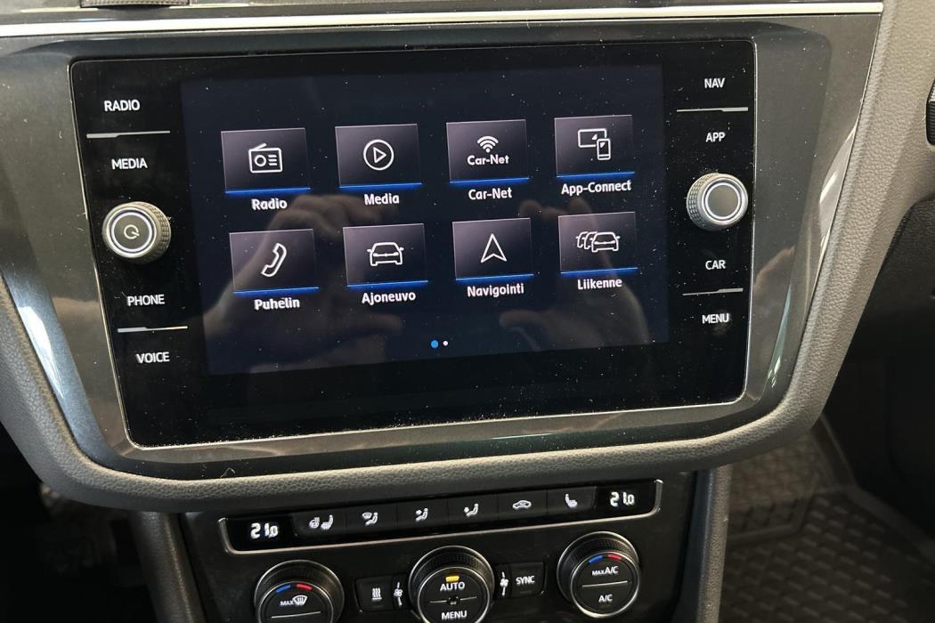 VOLKSWAGEN Tiguan 2020