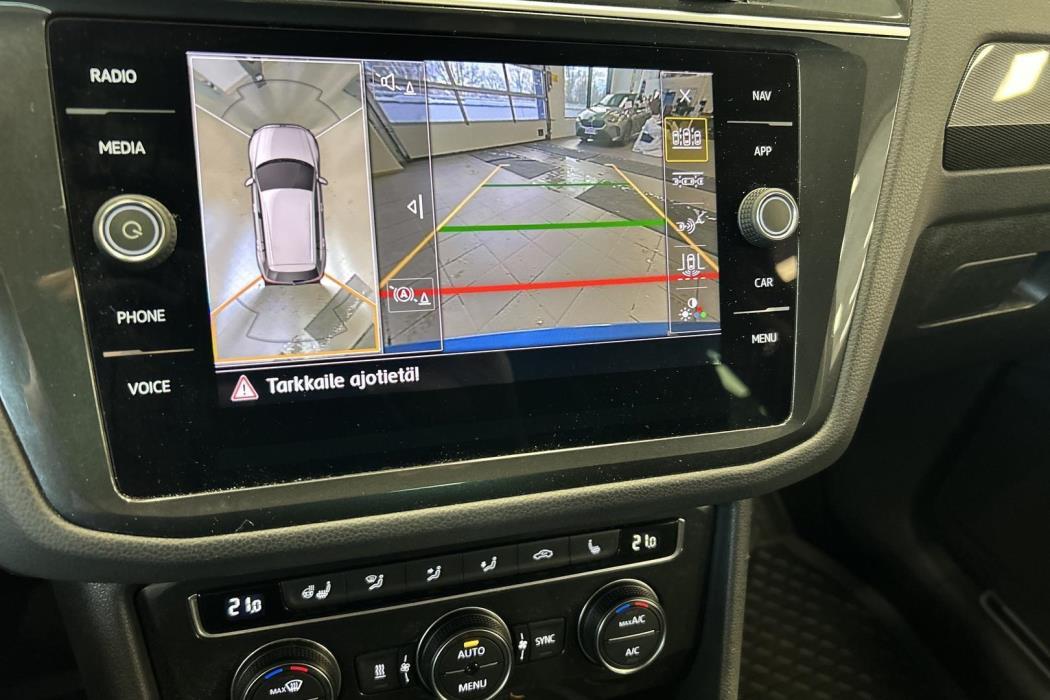 VOLKSWAGEN Tiguan 2020