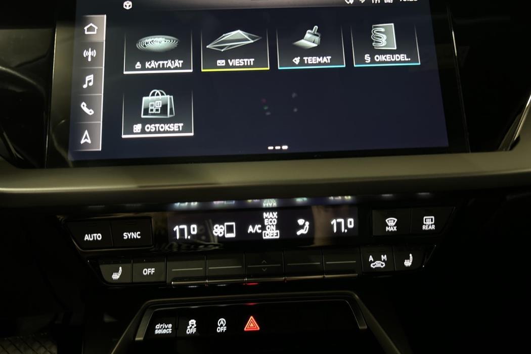 AUDI A3 2023