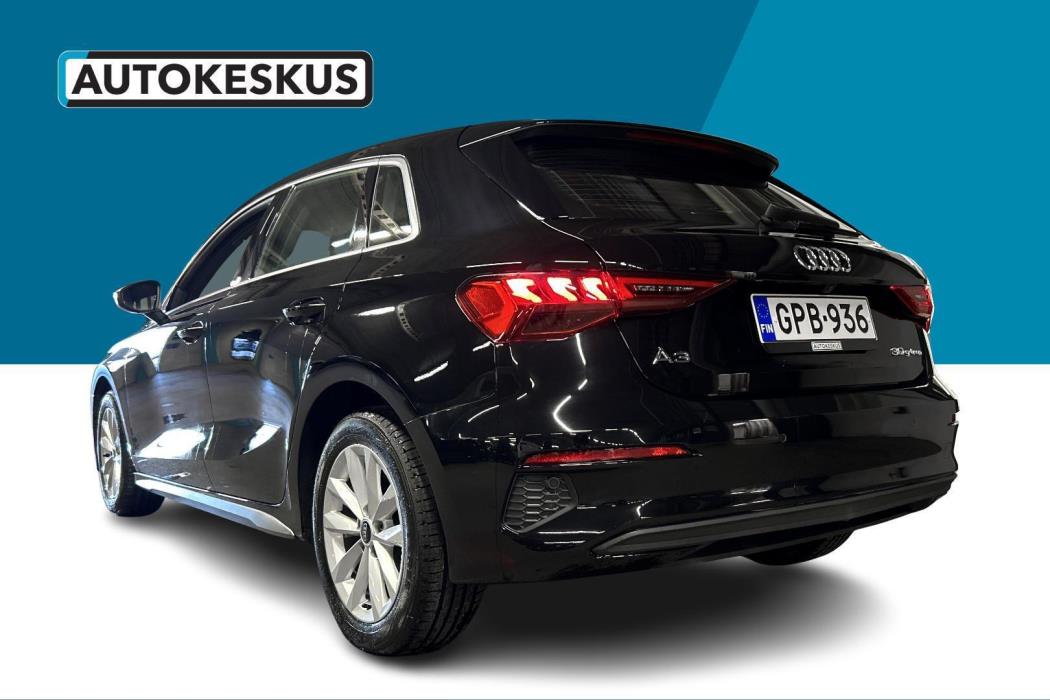 AUDI A3 2023