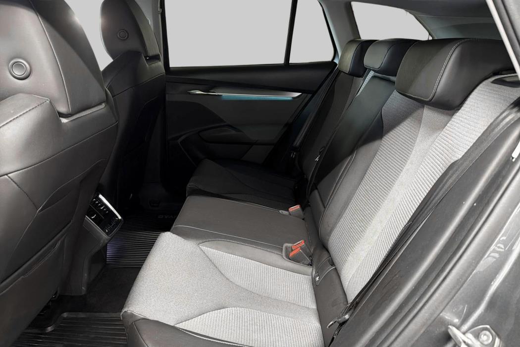 SKODA Enyaq 2022