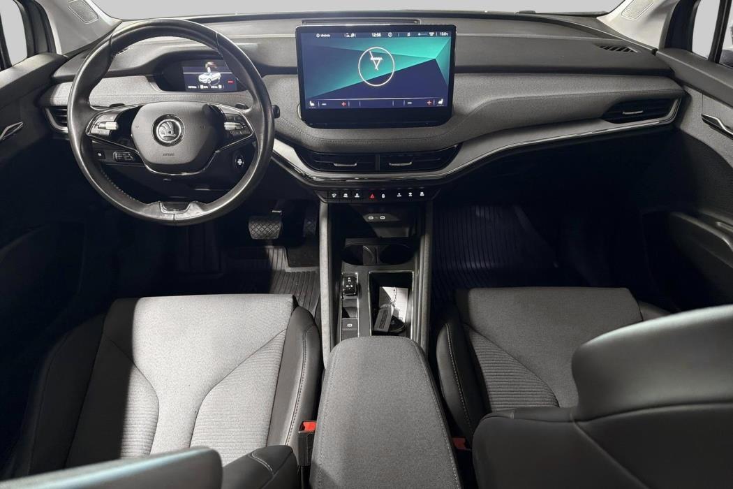 SKODA Enyaq 2022