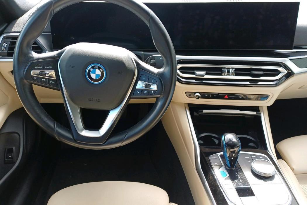 BMW i4 2023