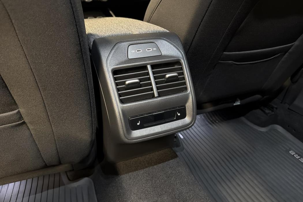 SKODA Superb 2025