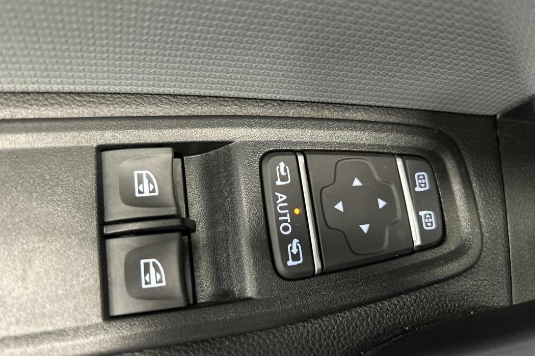 NISSAN Townstar 2025