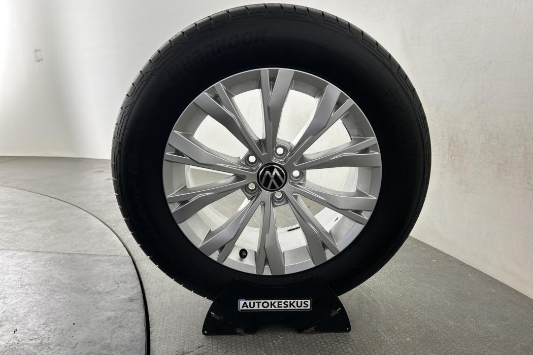 VOLKSWAGEN Tiguan 2021