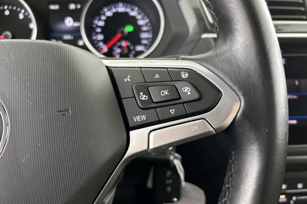VOLKSWAGEN Tiguan 2021