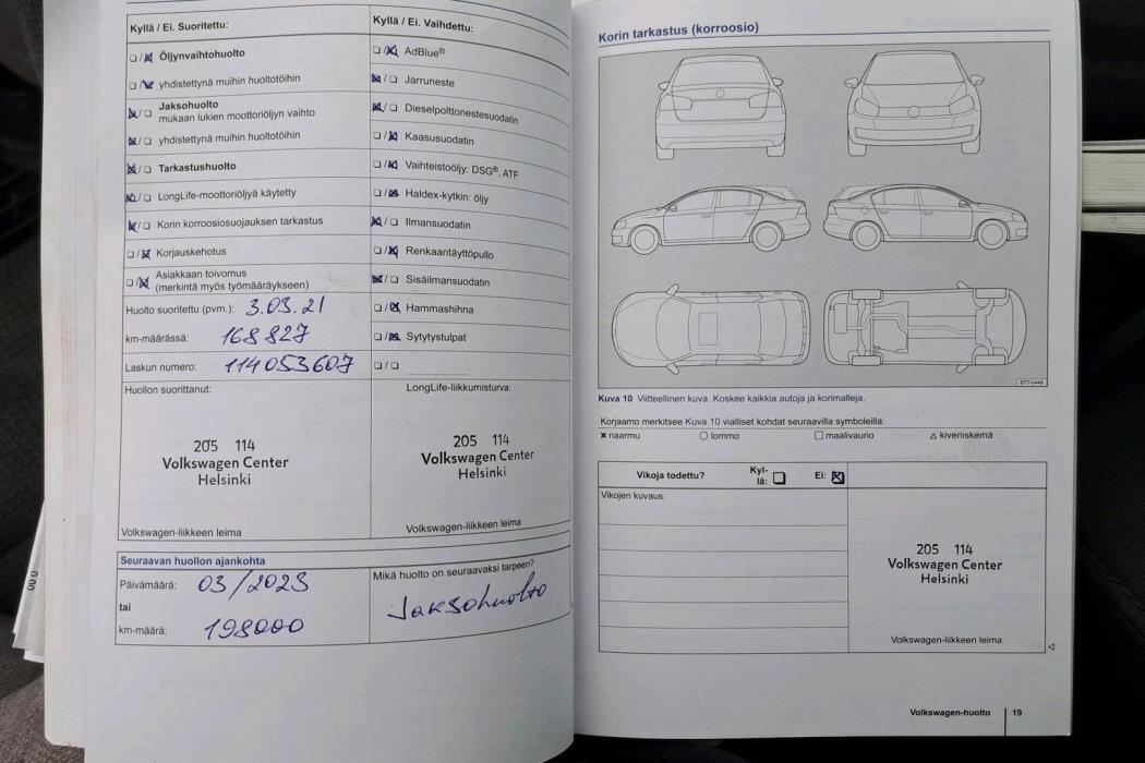 VOLKSWAGEN Passat 2012