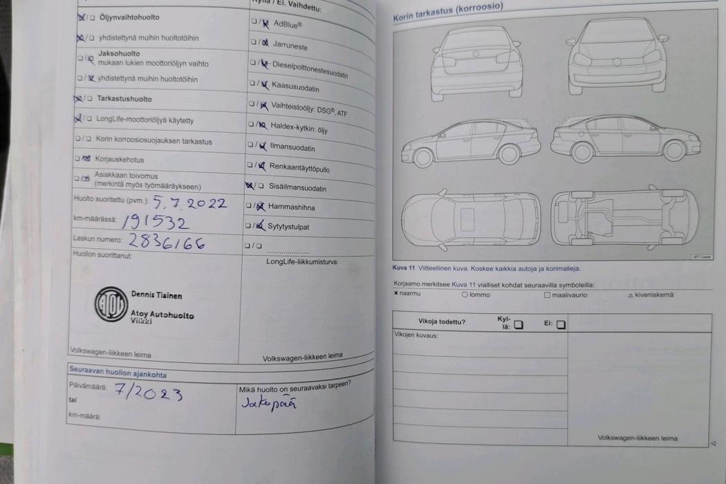 VOLKSWAGEN Passat 2012