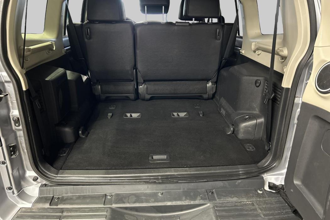 MITSUBISHI Pajero 2016