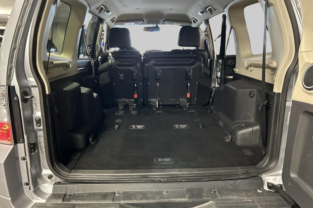 MITSUBISHI Pajero 2016