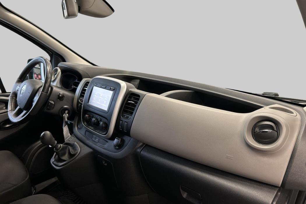 RENAULT Trafic 2017