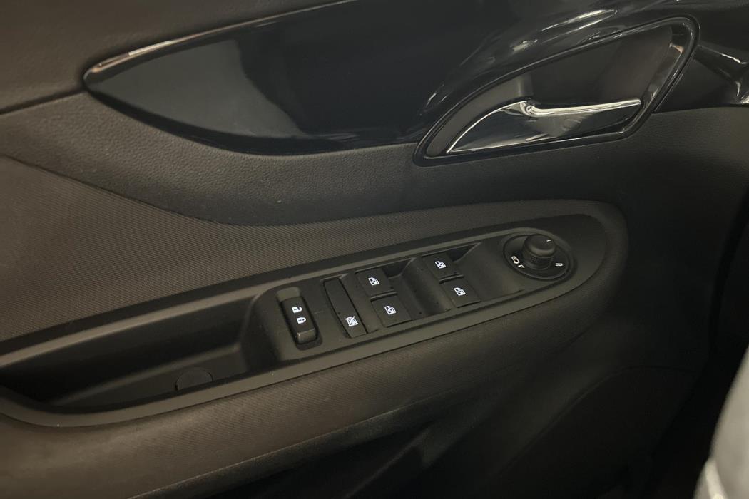 OPEL Mokka 2017