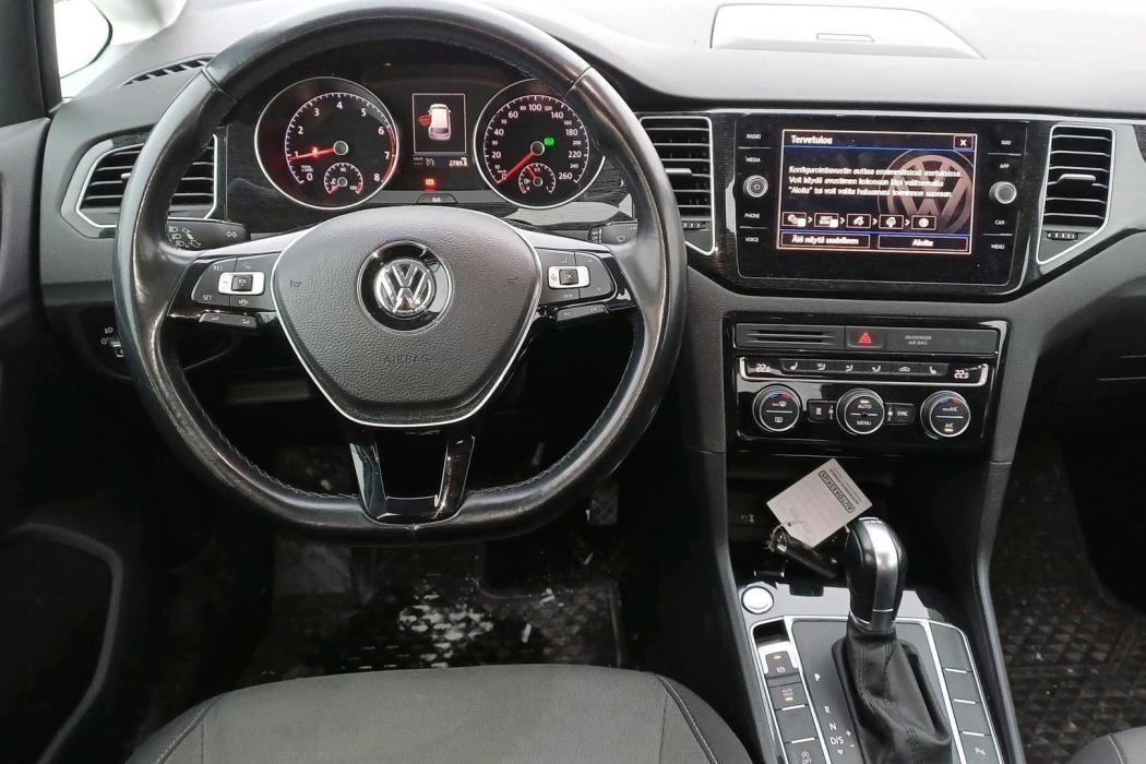 VOLKSWAGEN Golf Sportsvan 2019
