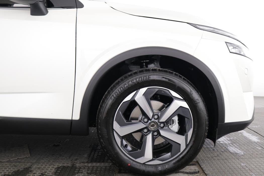 NISSAN Qashqai 2023