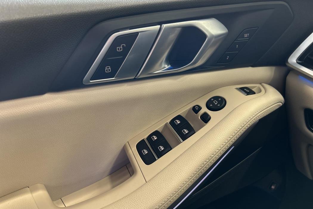BMW X5 2022