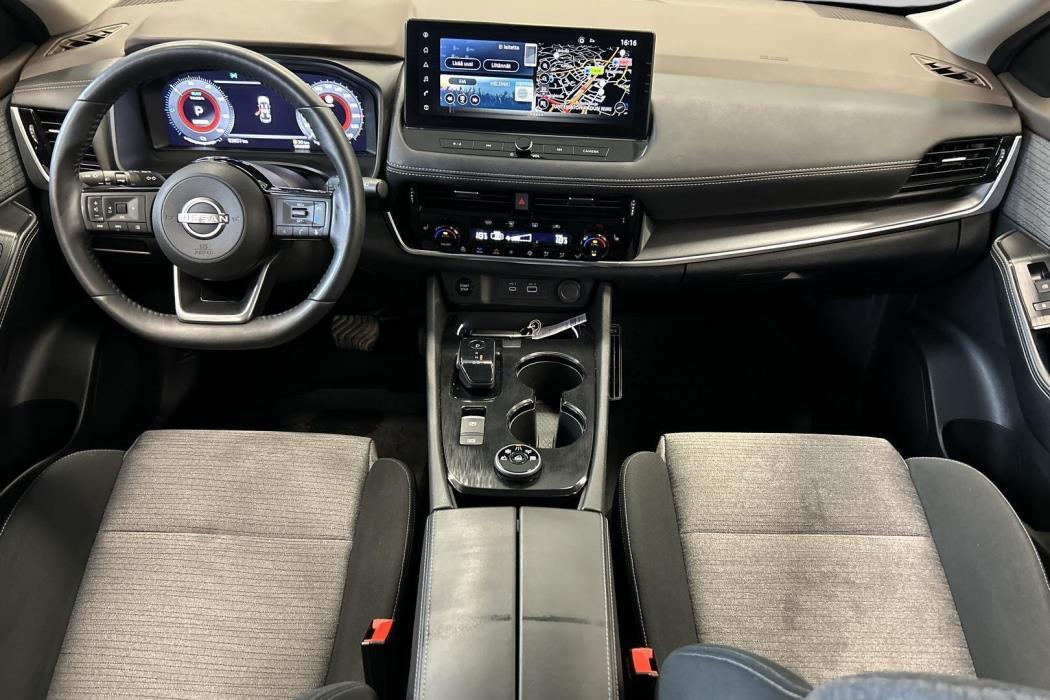 NISSAN X-Trail 2024