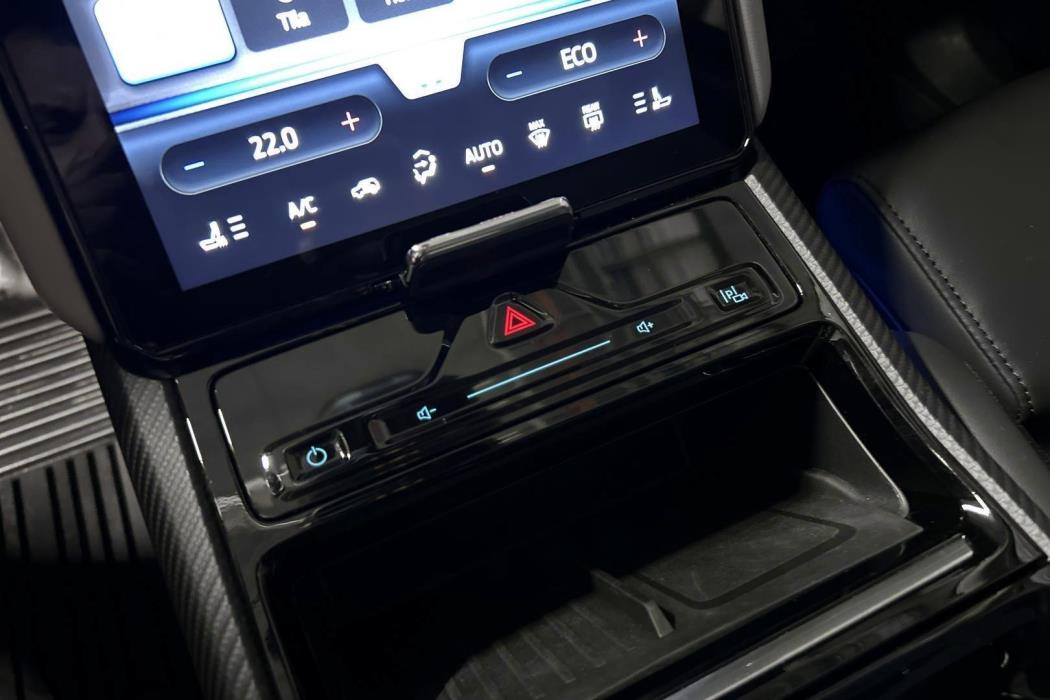 FORD Explorer 2025
